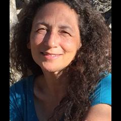 Coming Clean Radio: The Art of Transparency with Katherine Arati Maas: The Somatic Approach to Befriending Ourselves with Devorah Kaplan