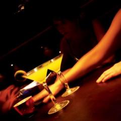 Coming Clean Radio: The Art of Transparency with Katherine Arati Maas: What Early Sobriety is really Like: All Your Questions Answered with Kelly Fitzgerald and Kate Bee