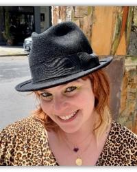 Debbie  Hartung