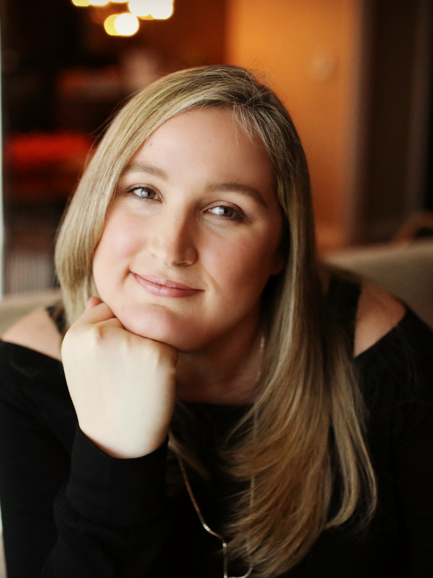 Dr. Dixie Short (aka Dr. Dee)