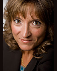 Dr. Mona Lisa Schulz 