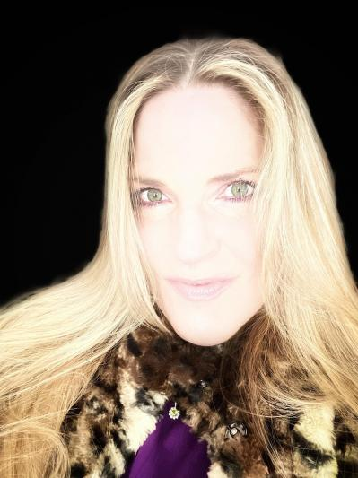 Kelly Keough Host on Transformation Talk Radio