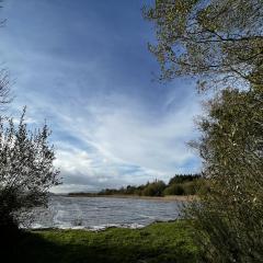 Spacious Unknowing Network: Communing with Your Soul with Julie O Rose & JoJo Rose: New Pathways in Your Inner Network