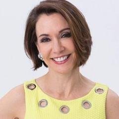 Spiritual Alignment Radio with Nova Wightman: Vibrational Living in a Physical World: Spread Thanks - How to Create Miracles Through the Power of Ink