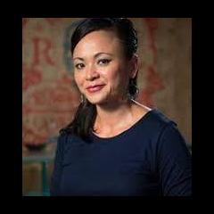 The Spark with Stephanie James: Igniting Your Best Life: The Incredible Evolution of the Spiritual Entrepreneur with Pauline Nguyen 