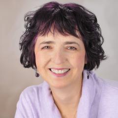 Vibrant Powerful Moms with Debbie Pokornik - Helping Everyday Women Create Extraordinary Lives!: How to Keep Your Brain Fit, Healthy and Focused With Noreen Kolesar